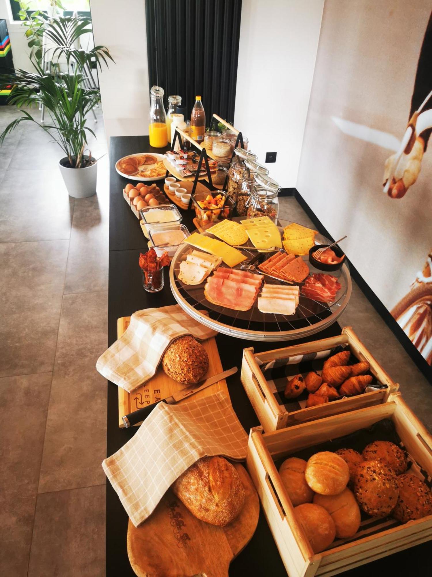 Apres-Velo Bed & Breakfast Brakel Luaran gambar