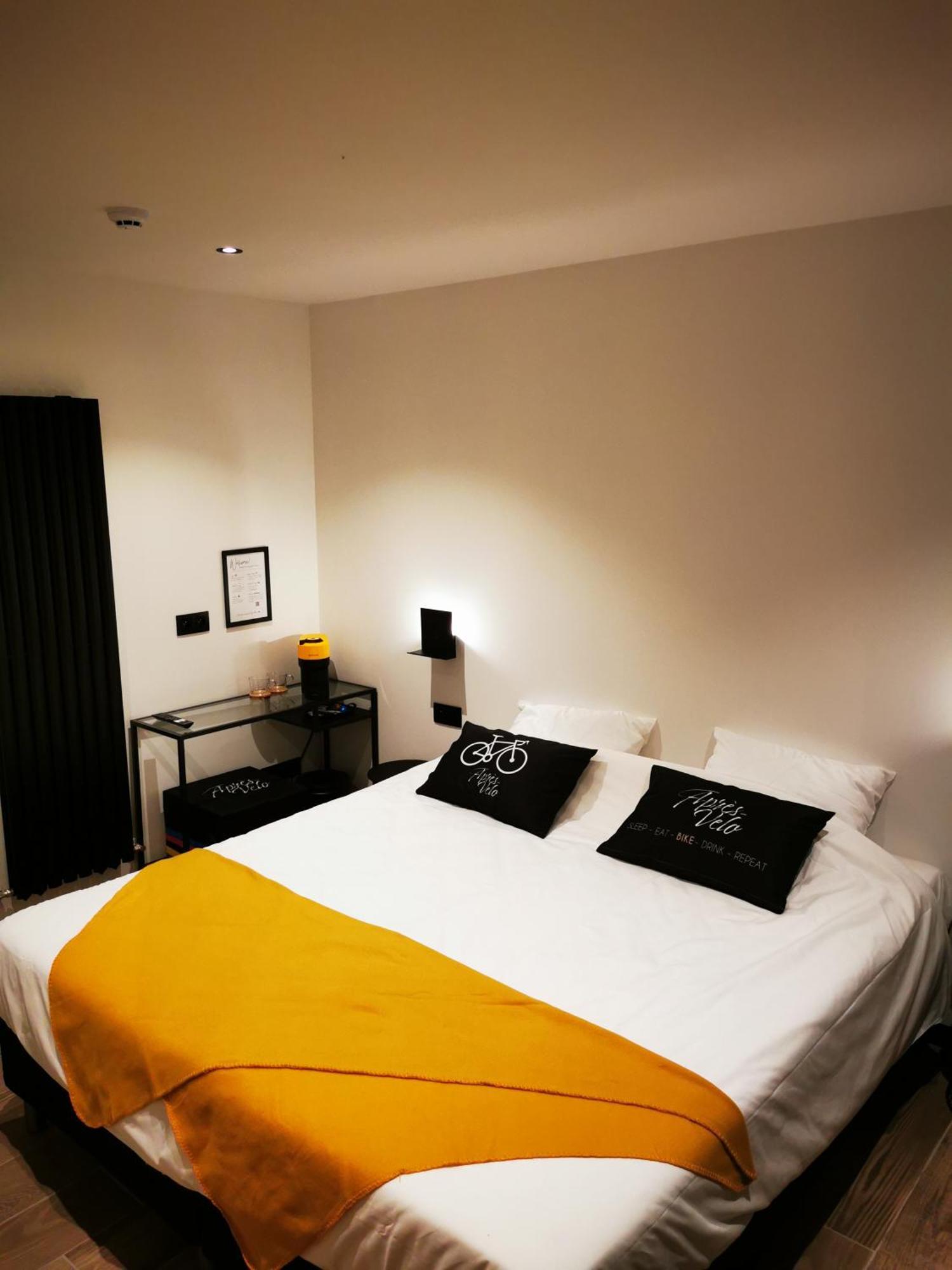 Apres-Velo Bed & Breakfast Brakel Luaran gambar