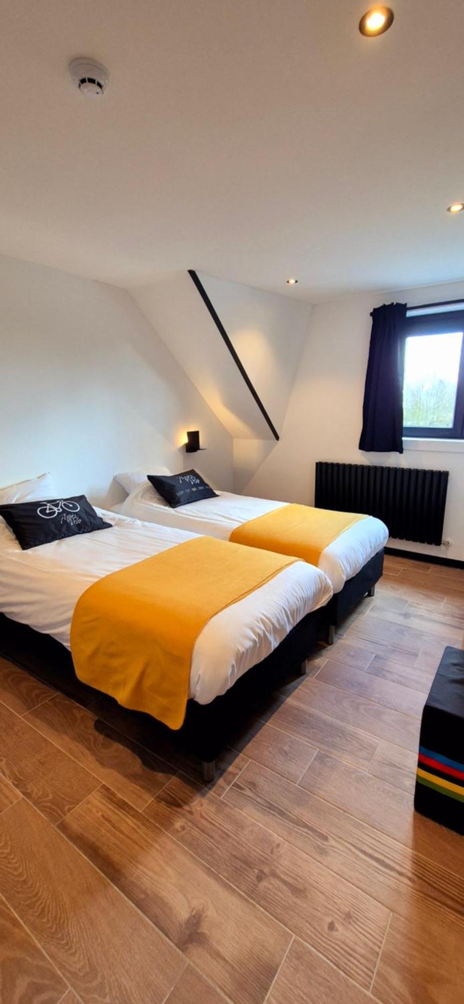 Apres-Velo Bed & Breakfast Brakel Luaran gambar